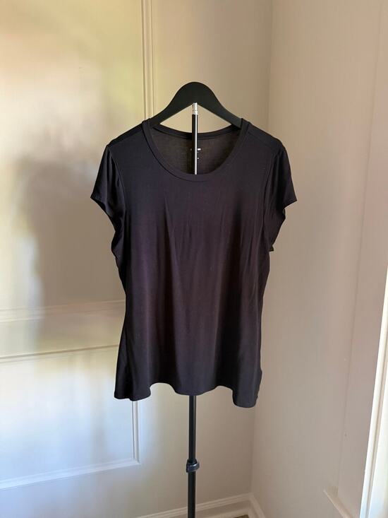 Express Tops - Express Fitted Tee Black Scoop Neck Top Size XL
